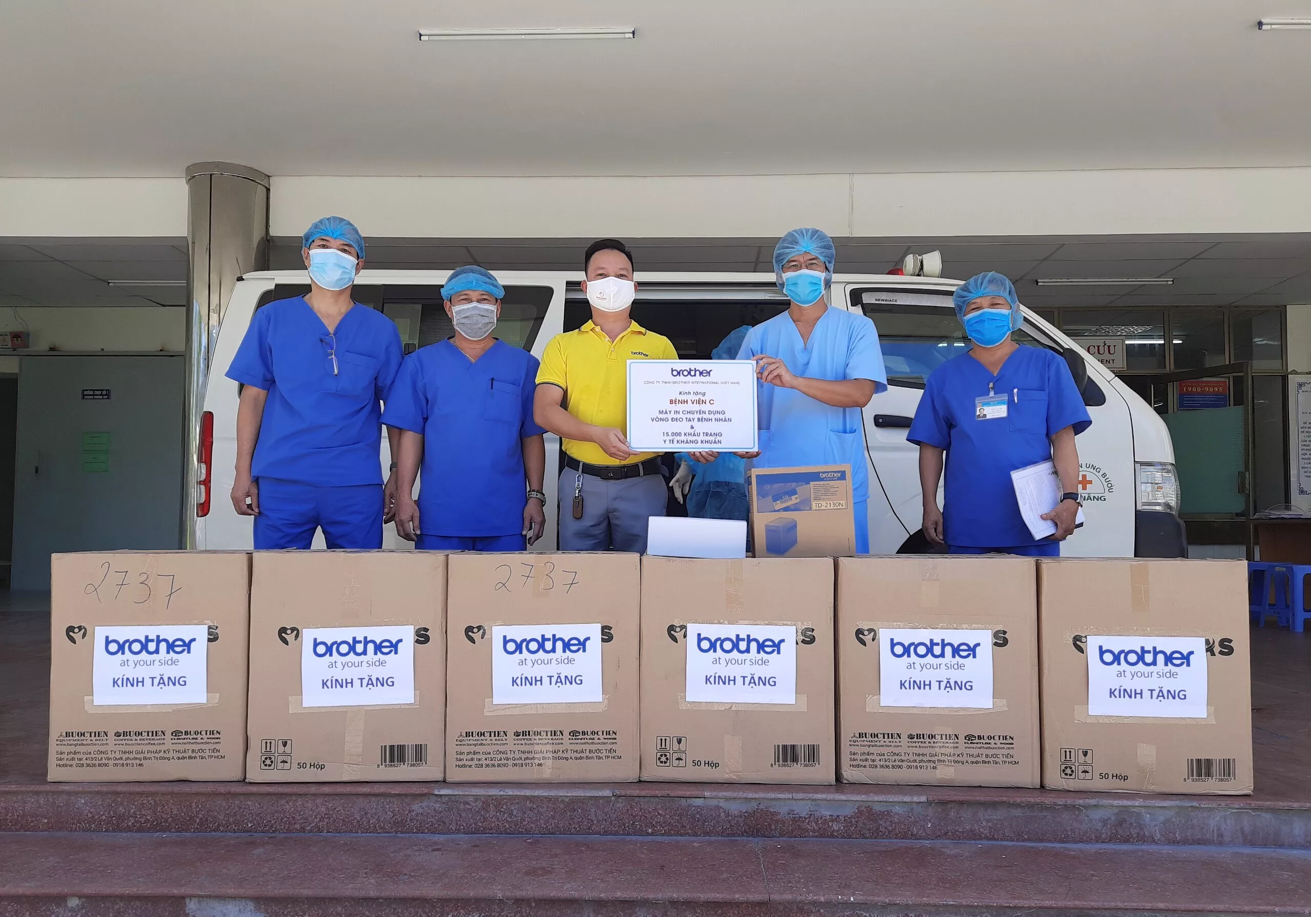 CHUNG TAY CHỐNG DỊCH 